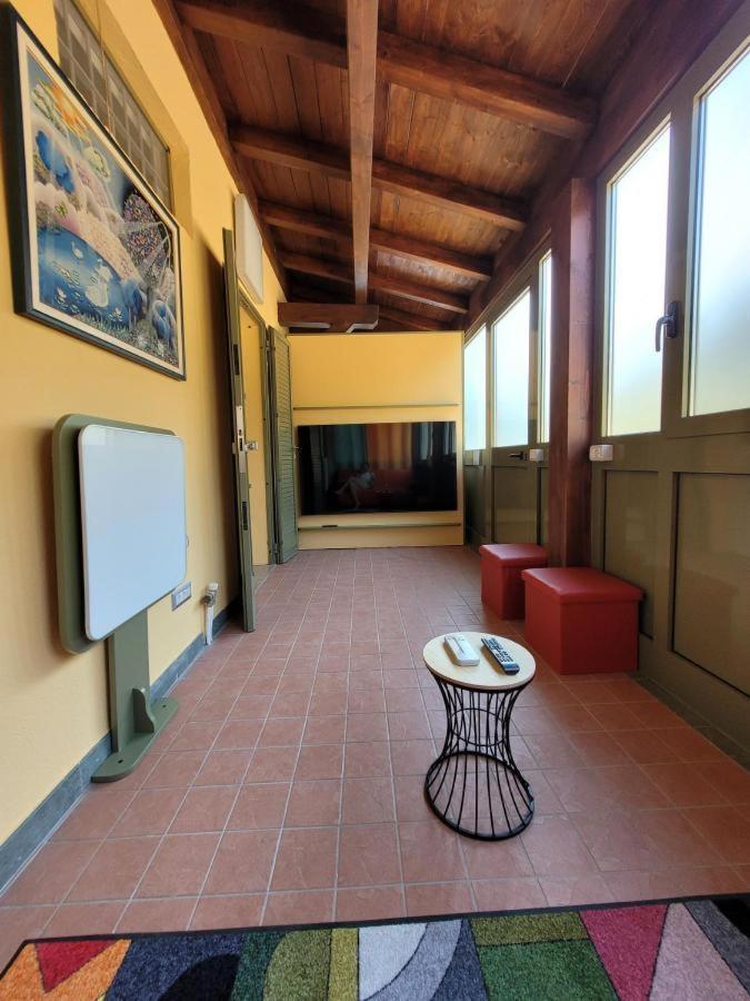 Intero Appartamento Con Giardino E Colazione Dario 帕爾馬 外观 照片