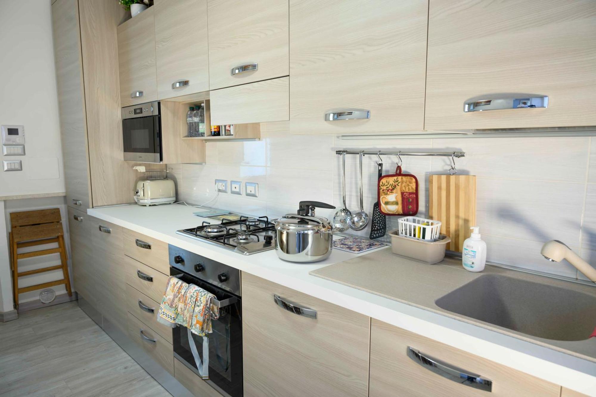 Intero Appartamento Con Giardino E Colazione Dario 帕爾馬 外观 照片