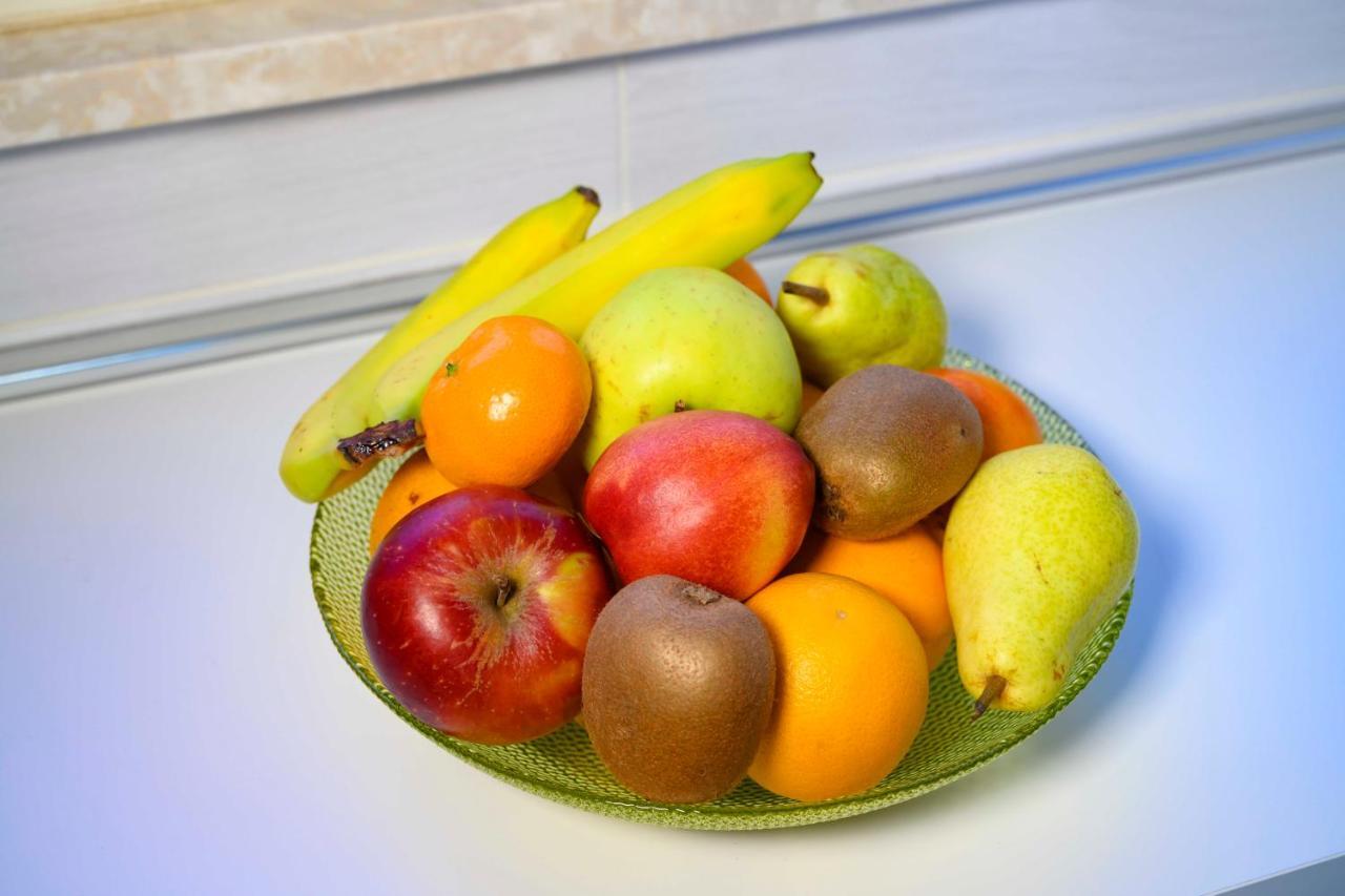 Intero Appartamento Con Giardino E Colazione Dario 帕爾馬 外观 照片